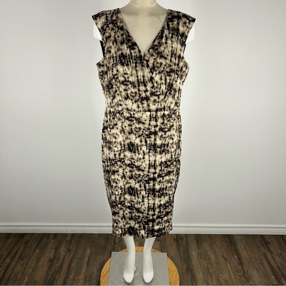 Ann Taylor Dresses & Skirts - NWT Ann Taylor Monochrome Tie-Dye Midi Dress